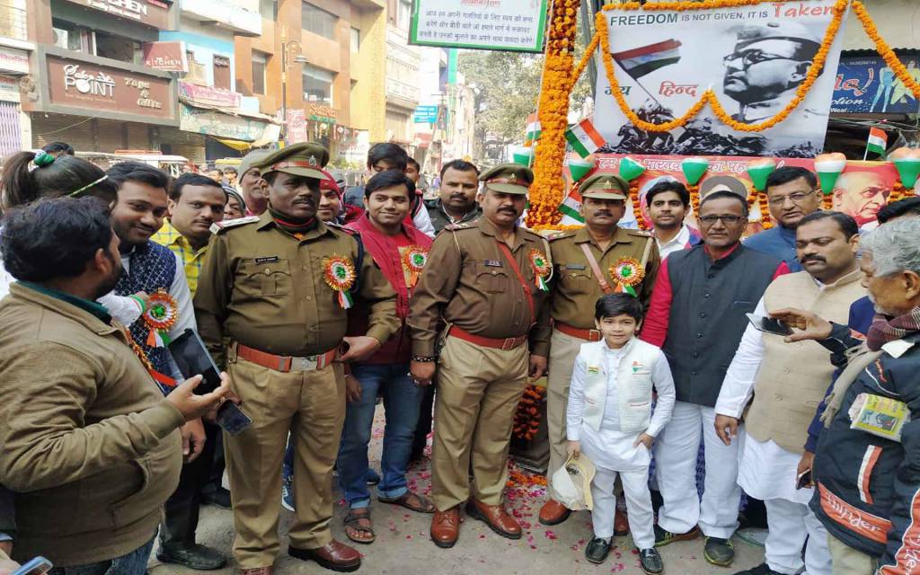 वाराणसी: कोदई चौकी व्यापार मण्डल ने हर्षोल्लास के साथ मनाया 71वां गणतंत्र दिवस