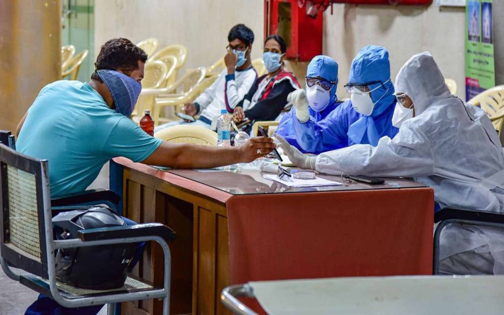 भारत में कोरोना का कहर जारी, संक्रमितों की संख्या बढ़कर हुई 3072, 75 लोगों की मौत