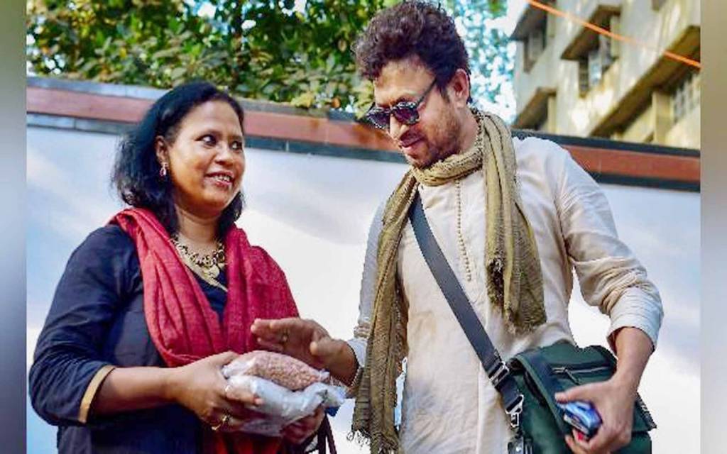 'रोज शूटिंग से पहले शिव मंदिर में जल चढ़ाते थे इरफान खान', पढ़ें इरफ़ान से जुड़े चौंकाने वाले सच