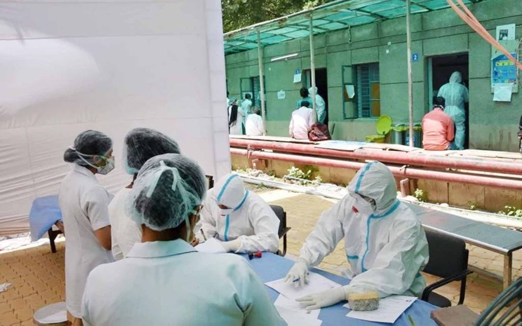वाराणसी: दवा व्यवसायी के बाद अब गुड़ व्यवसायी से बढ़ा खतरा, फैल सकता है कोरोना का जाल