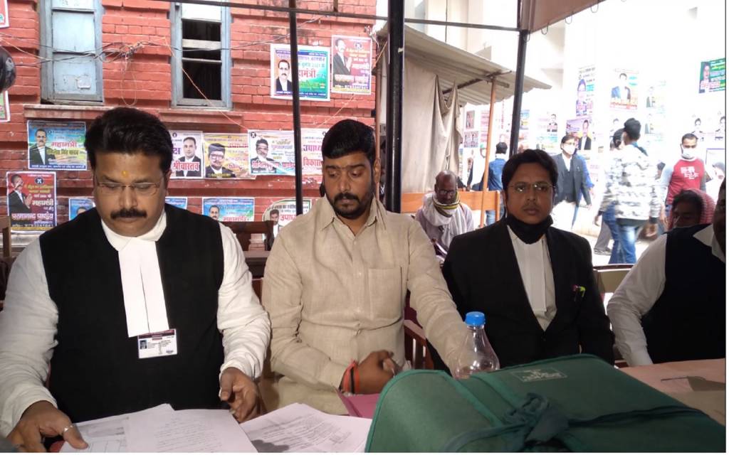 सांसद अतुल राय पर दुष्कर्म का आरोप लगाने वाली युवती के खिलाफ हनीट्रैपिंग का दर्ज मुकदमा