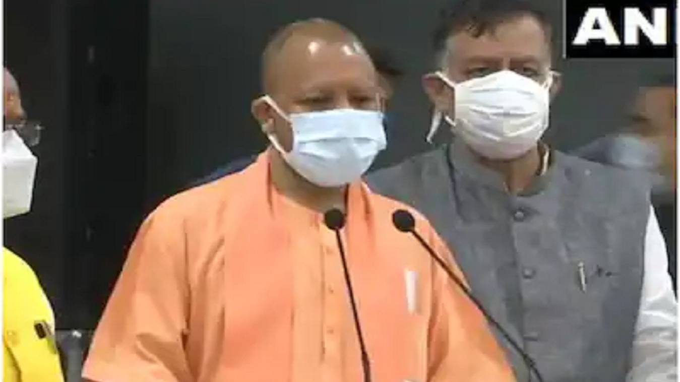 गाजियाबाद में सीएम योगी ने कहा- देश में कोरोना की तीसरी लहर, यूपी में हालात नियंत्रण में