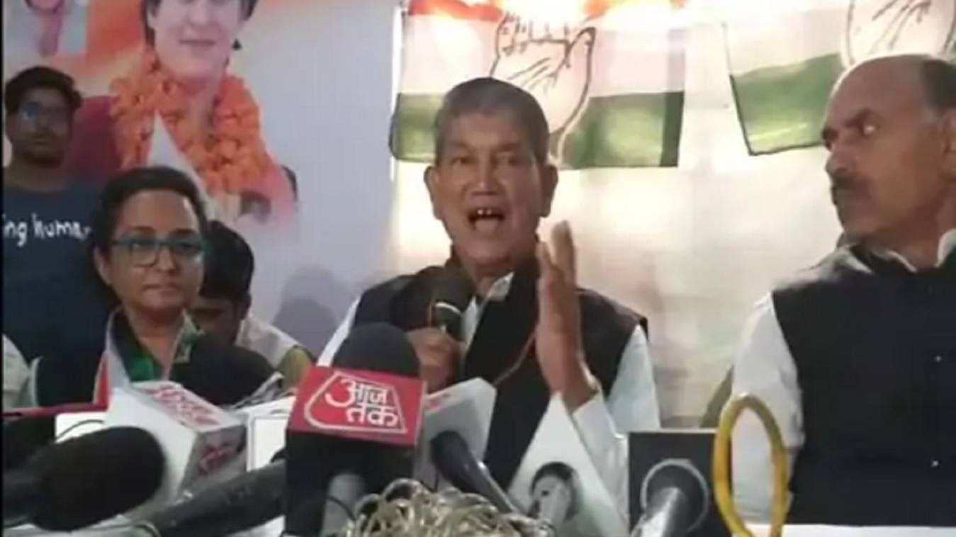 वाराणसी पहुंच हरीश रावत ने कहा- अपनी दम पर सरकार बनाएंगे 