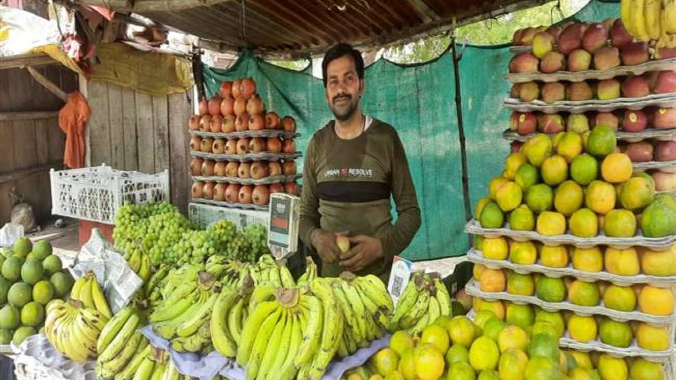 नवरात्र और रमजान से पहले महंगाई की मार, फुटकर फल-सब्जियों के दामों में दिखी अधिक तेजी