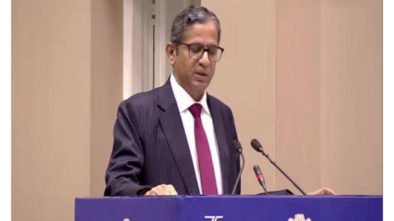 पीआईएल बनीं, पर्सनल इंट्रेस्ट लिटिगेशन: सीजेआई