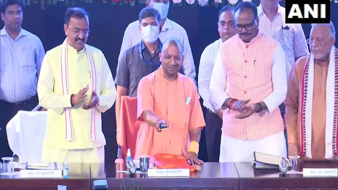 मुख्यमंत्री योगी आदित्यनाथ ने किया ई-पेंशन पोर्टल का लोकार्पण, 11 लाख पेंशनधारकों को दी बधाई