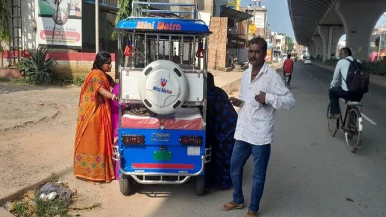 अस्पताल जाते समय हाईवे पर टोटो में हुआ बच्ची का जन्म