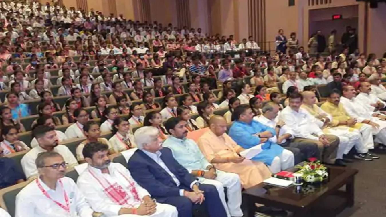 इंतजार घड़ियां हुईं खत्म, हाईस्पीड 5जी इंटरनेट सेवा लॉन्च 