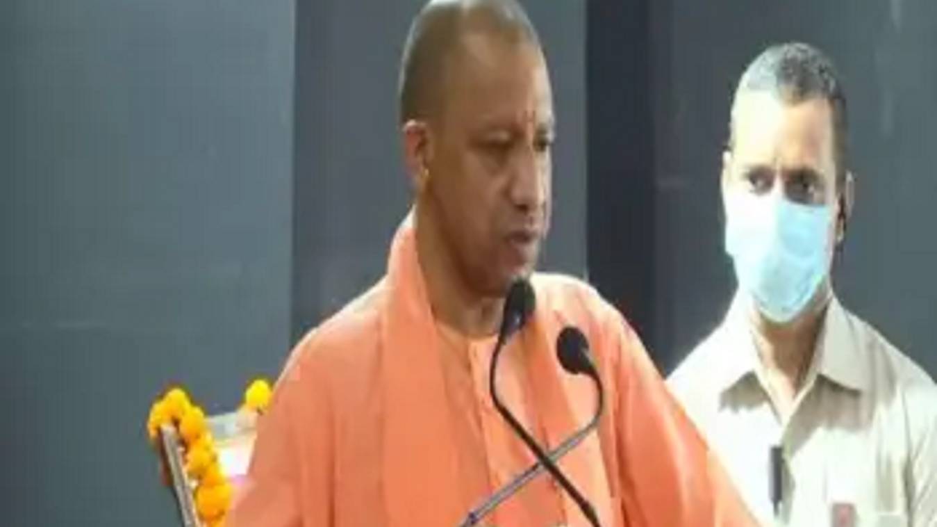 कल वाराणसी आएंगे सीएम योगी, सात जेटी का उद्घाटन और 8 का करेंगे शिलान्यास