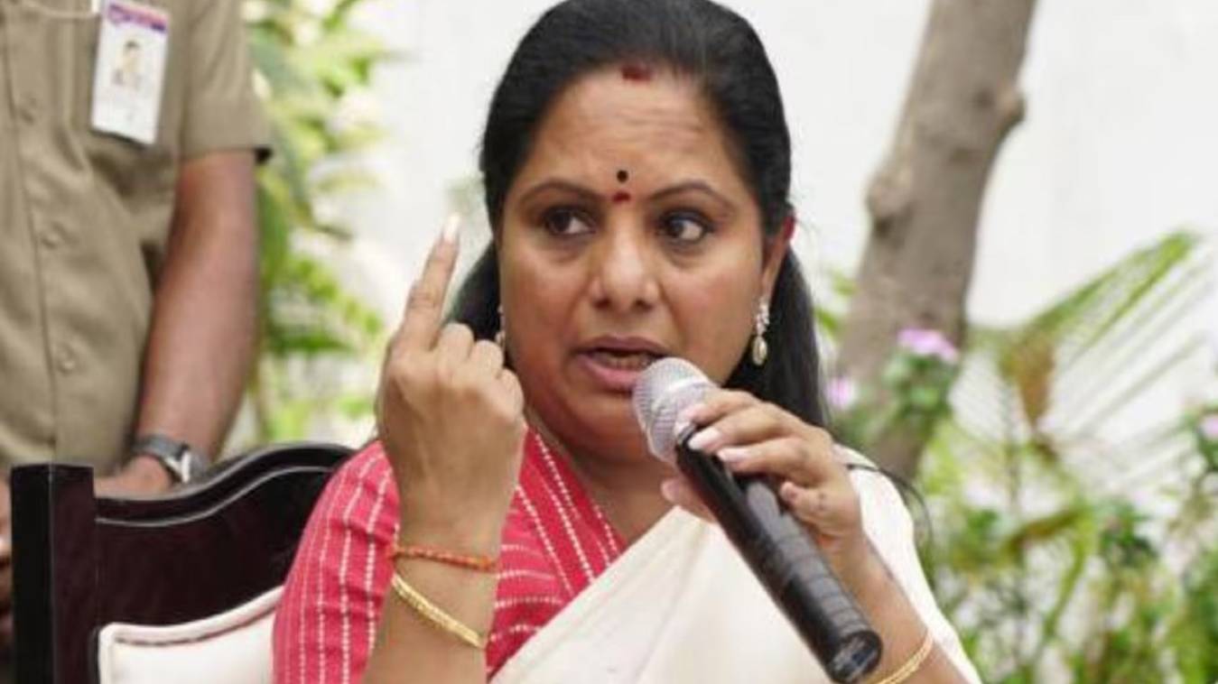 दिल्ली शराब नीति मामले में तेलंगाना CM की बेटी कविता से ED की पूछताछ जारी