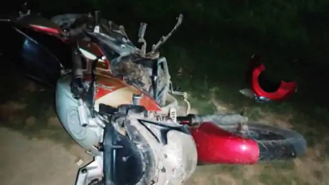 BHU के ब्रजनाथ हास्टल में 30 से ज्यादा उपद्रवियों ने घुसकर तोड़ी गाड़ियां, नाराज छात्रों ने दिया धरना, तनाव