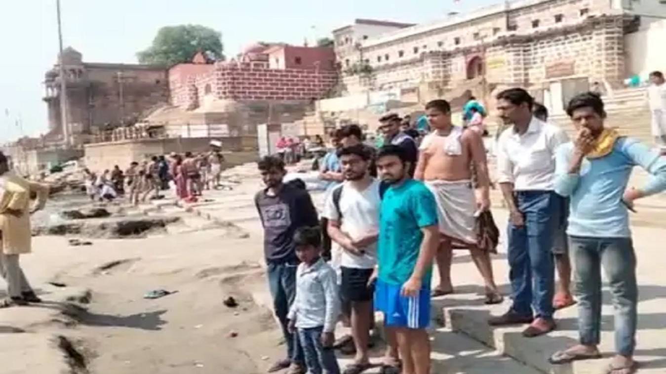 वाराणसी में गंगा स्नान के दौरान डूबने से युवक की मौत