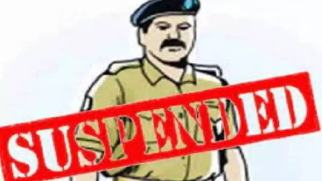 अवैध वसूली करने वाला हेड कांस्टेबल निलंबित, अमिताभ ठाकुर ने किया था ट्वीट