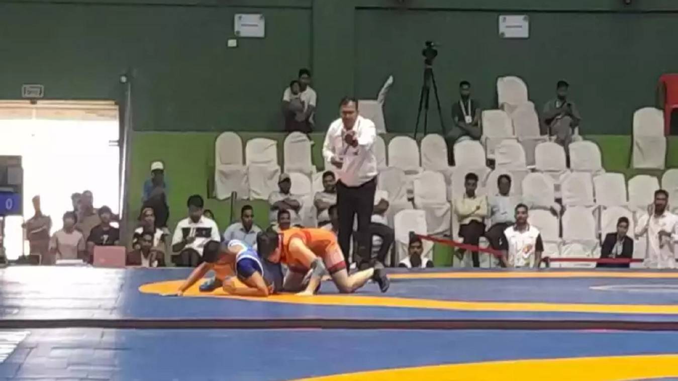 वाराणसी में IIT BHU के स्टेडियम में शुरू हुआ खेलो इंडिया गेम, 240 पहलवान लेंगे हिस्सा