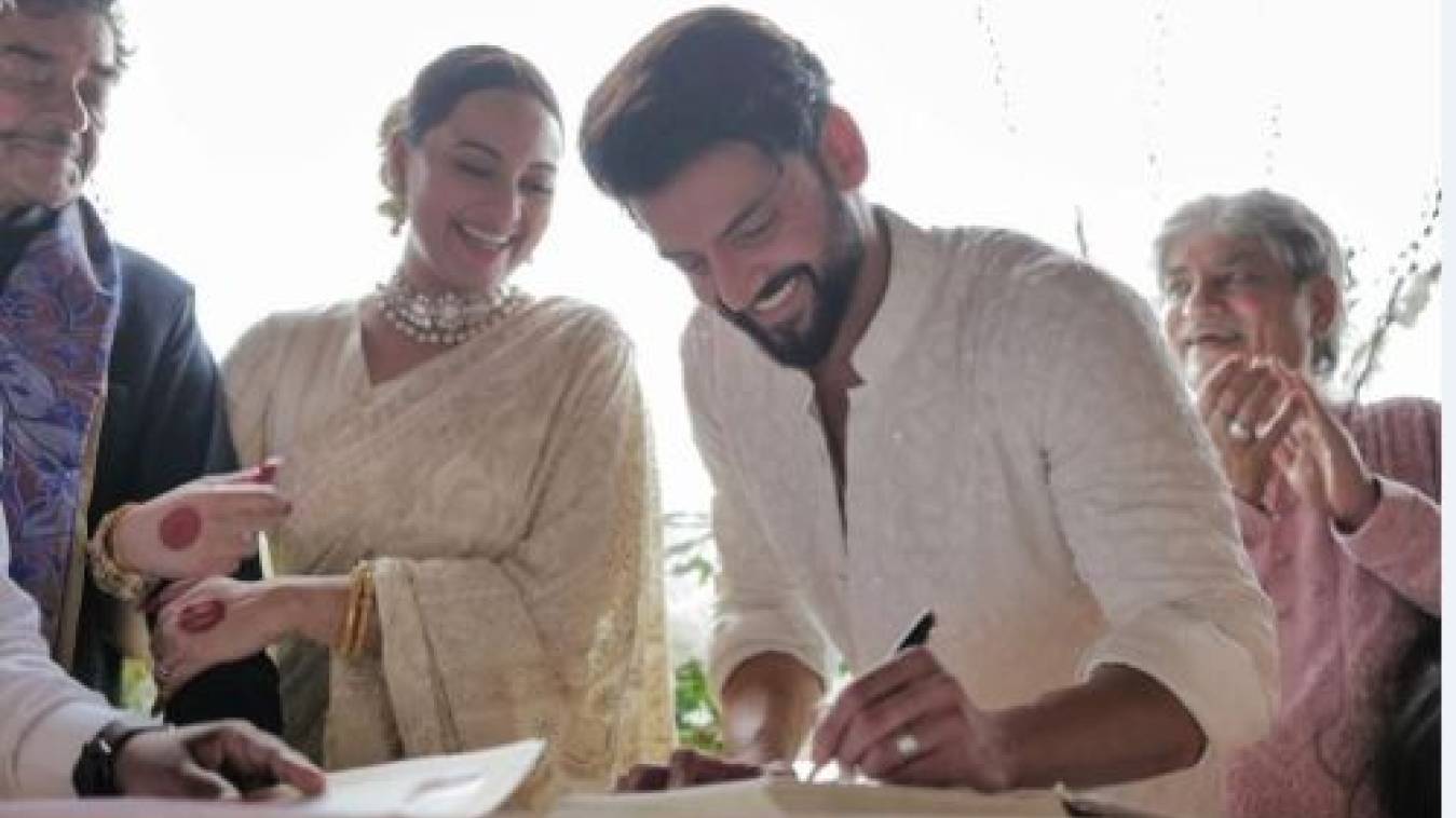 शादी के बंधन में बंधे सोनाक्षी सिन्हा और जहीर इकबाल, शेयर की तस्वीरें