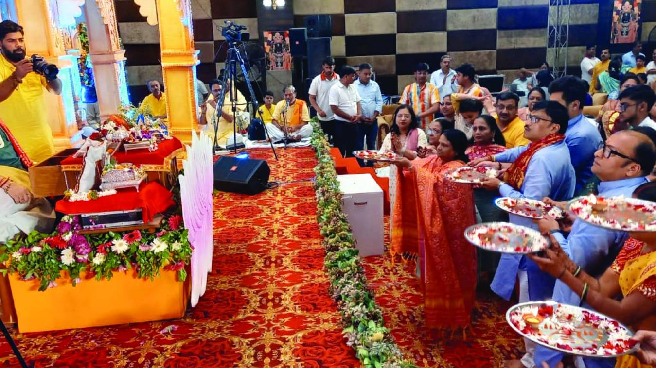 संत कभी नही करते मोक्ष की कामना : बालव्यास