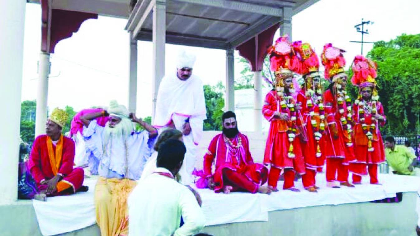 जनकनंदिनी को देख निहाल हुए अयोध्यावासी