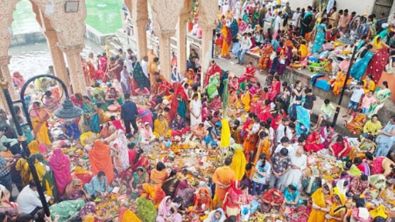  माताओं ने जीवित्पुत्रिका पर रखा निराजल व्रत