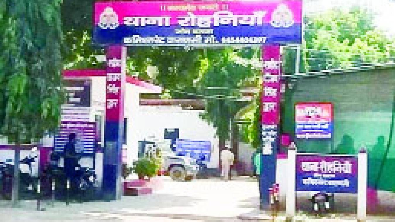 पीएम के संसदीय क्षेत्र में भूमाफियों का आतंक