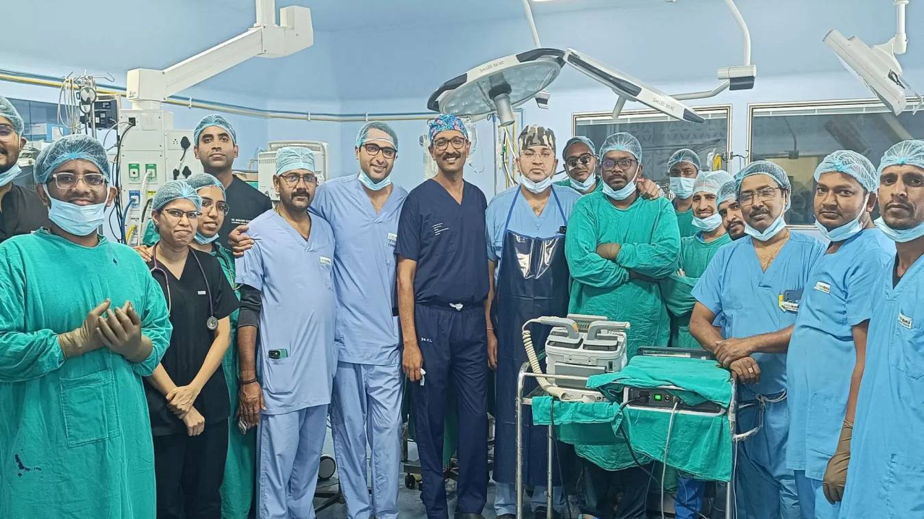  BHU में ऑपरेशन कर ट्यूमर निकाला: 10 साल के बच्चे में मिला 1.5 किलोग्राम का टयूमर, 10 घंटे चला ऑपरेशन