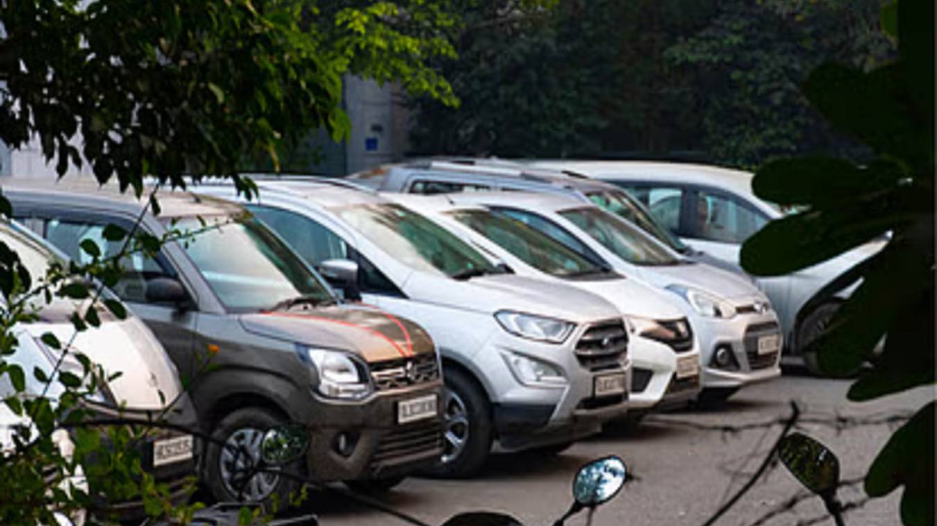 वाराणसी शहर की पार्किंग समस्या को ध्यान में रखकर मैदागिन के पास बनेगी एक और पार्किंग, नगर निगम ने बनाई प्लानिंग  