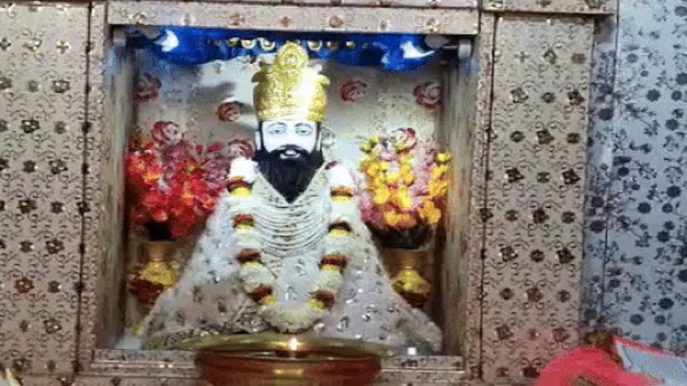 Ravidas Jayanti 2025: गुरु के धाम में मत्था टेकने आएंगे 20 लाख रैदासी, पीएम- सीएम सहित इन दिग्गज नेताओं को भेजा गया निमंत्रण पत्र