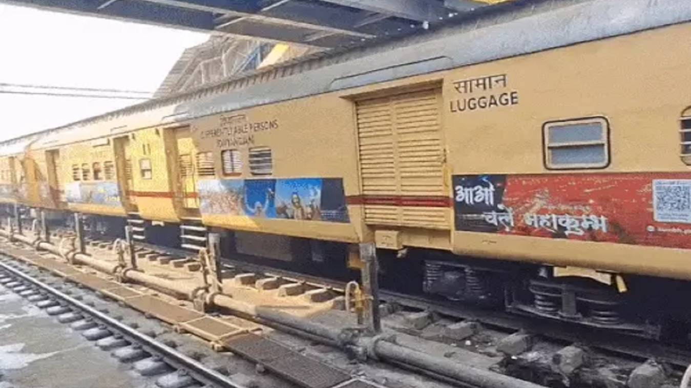 महाशिवरात्रि स्‍नान से पहले श्रद्धालुओं को जोरदार झटका, 50 से ज्यादा ट्रेनें कैंसिल