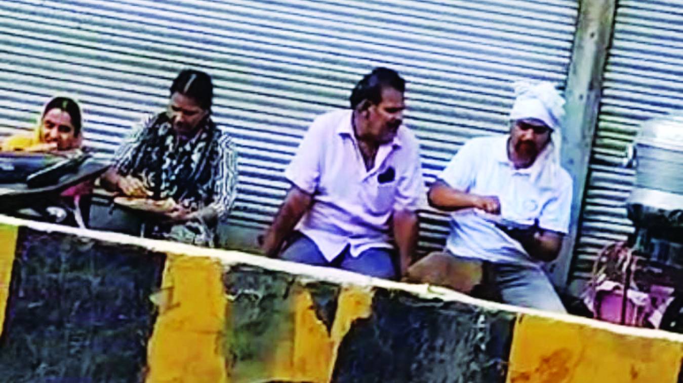 कथित बाबा संजय सिंह रच रहा क्या कोई साजिश ?