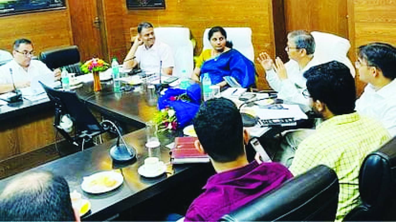 काशी को विश्वस्तरीय स्थल के रूप में विकसित करें