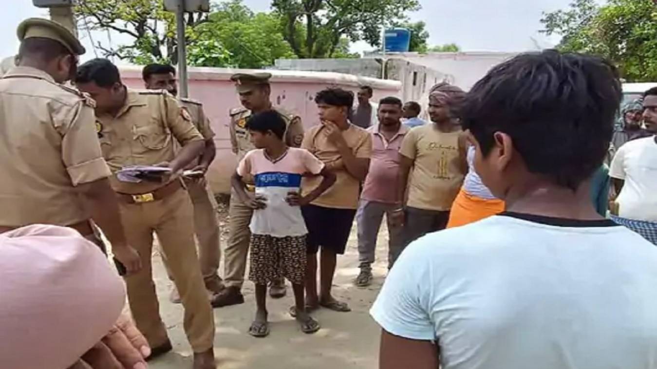 अयोध्या में बुजुर्ग की धारदार हथियार से काटकर हत्या, 10 दिन पहले ही देहरादून से आए थे गांव