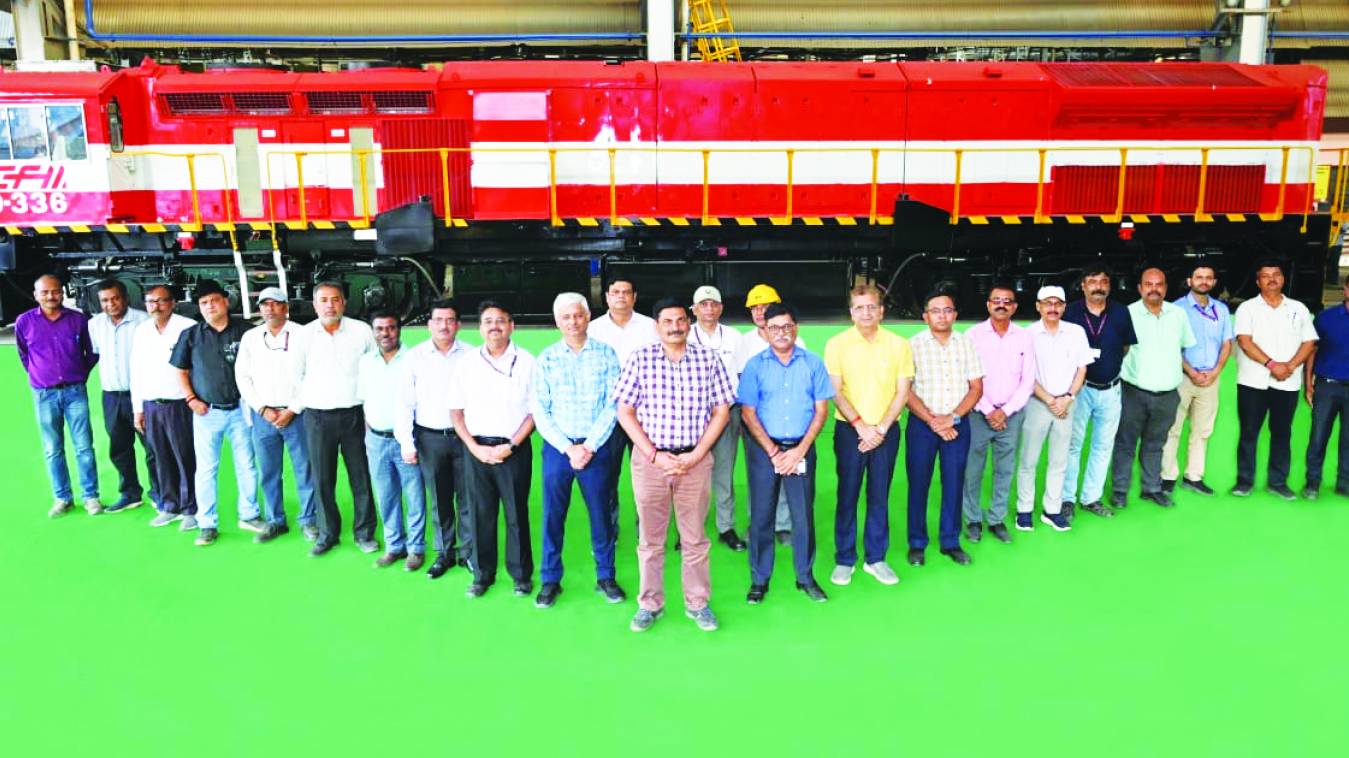 बरेका निर्मित 3300 एचपी लोकोमोटिव अब मोजाम्बिक की पटरियों पर