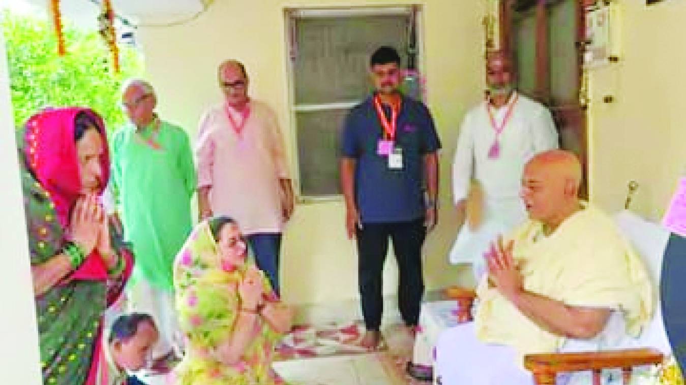 धर्म में आडंबर का कोई स्थान नहीं : गुरुपद संभव राम