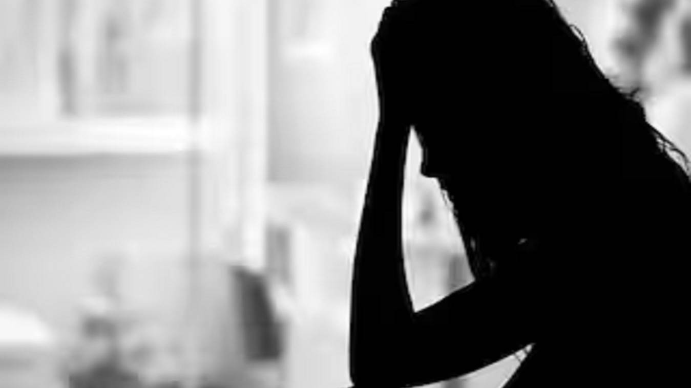 विद्यापीठ की छात्रा की इंस्टाग्राम पर बनाई फर्जी आईडी,  पोस्ट किया आपत्तिजनक वीडियो और फोटो, केस 