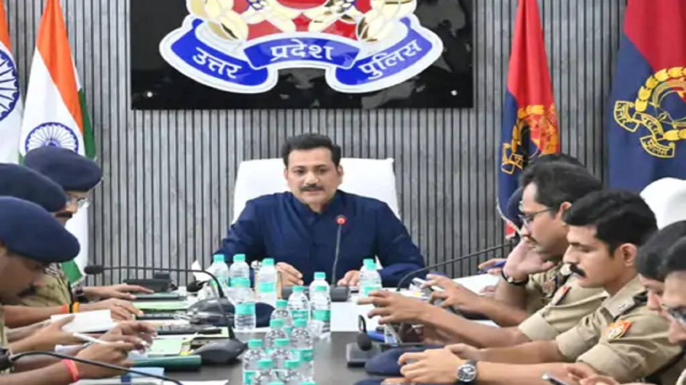 महिला अपराध पर सख्ती: कमिश्नर ने थानेदारों को फटकारा, साइबर-ट्रैफिक व अतिक्रमण पर भी जताई नाराजगी