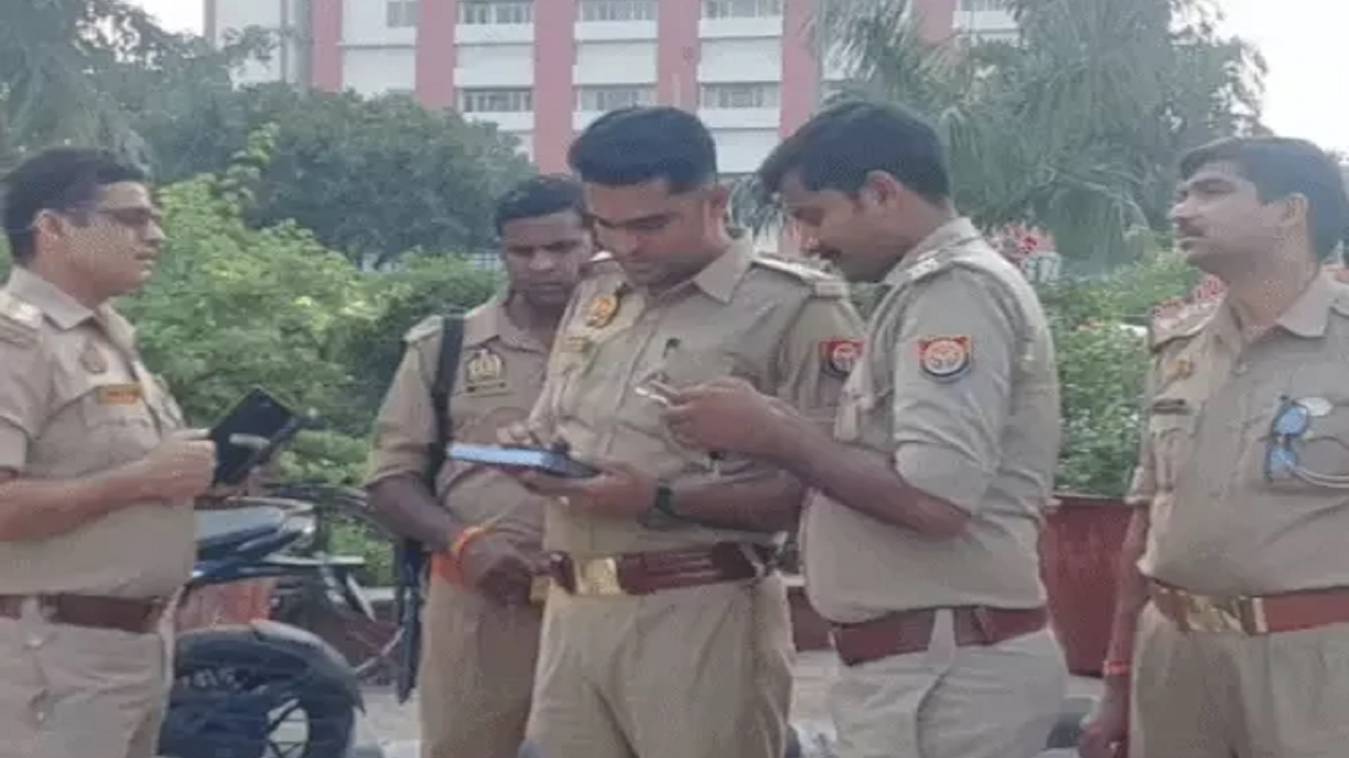 बीएचयू ट्रॉमा सेंटर में बाउंसर और छात्रों में भिड़ंत, बीए तृतीय वर्ष का छात्र घायल