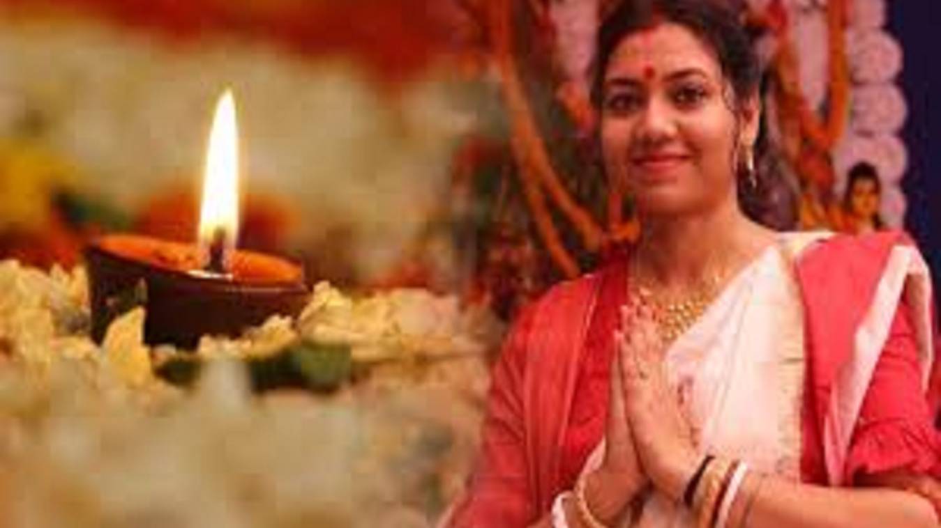 करवा चौथ का पर्व आज : पति की लंबी उम्र के लिए सुहागिनें रखेंगी निर्जला व्रत, 7 बजकर 58 मिनट पर होगा चंद्रोदय