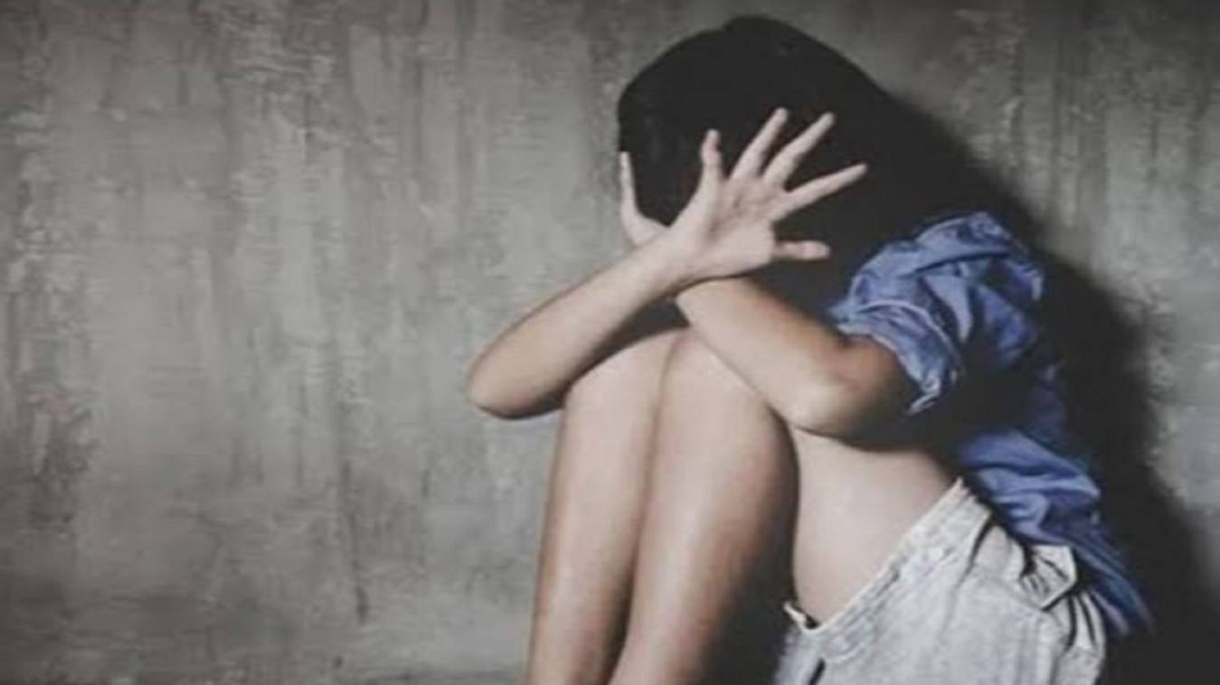 चाचा व ममेरे जीजा ने 13 साल की मासूम के साथ किया दुष्कर्म, प्रेग्नेंट होने पर खुला राज, दोनों गिरफ्तार 