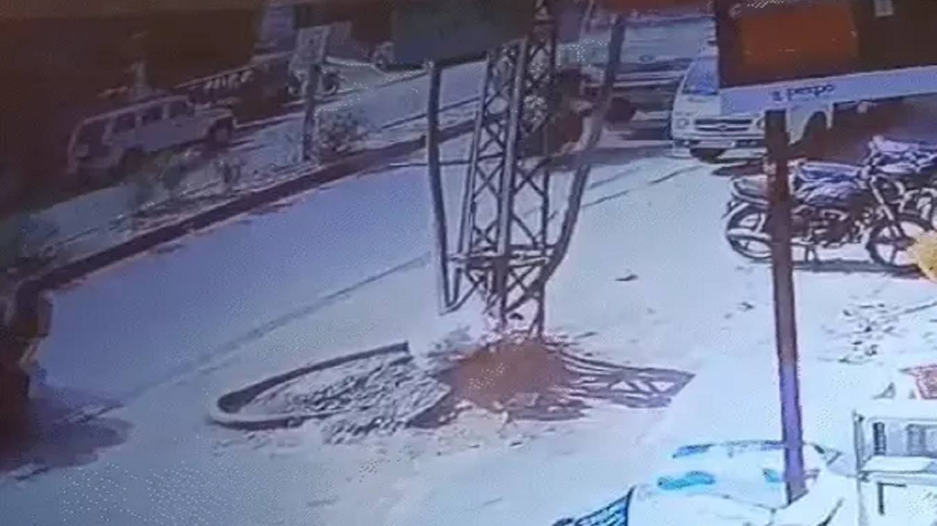 जयपुर में नशे में धुत ड्राइवर का डंपर बना मौत का परकाला, बेकाबू डंपर ने 300 मीटर तक 17 गाड़ियों को रौंदा, 11 की मौत, 15 घायल