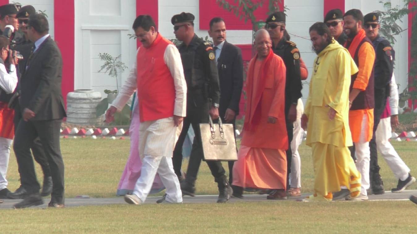 काशी-तमिल संगमम् 4.0: नमो घाट पर भव्य शुभारंभ, सीएम योगी और तमिलनाडु के राज्यपाल पहुंचे काशी