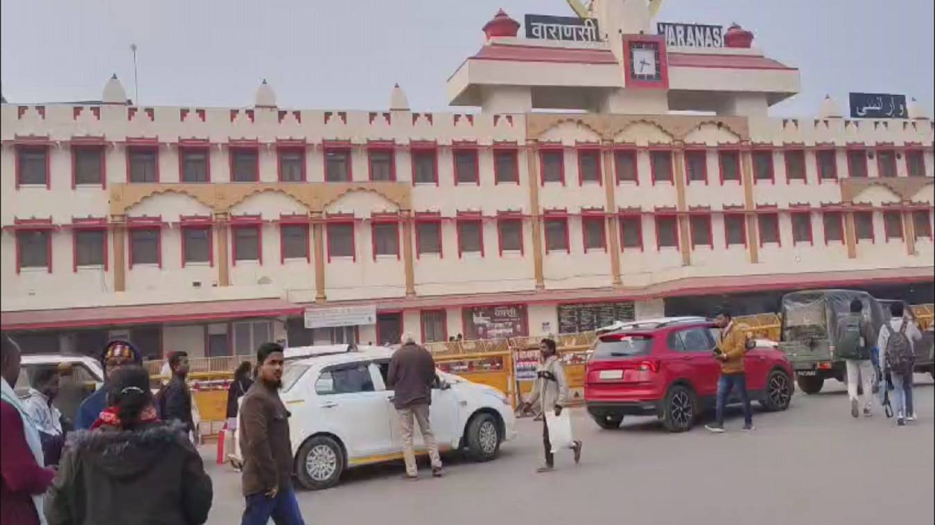 रेल यात्रियों पर महंगाई की मार, 26 दिसंबर से बढ़ा टिकट किराया