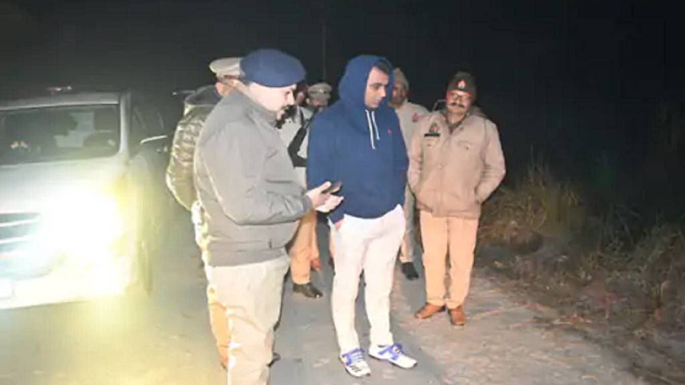 आजमगढ़: बाजार से लौट रहे युवक की पीट-पीटकर हत्या, गांव में आक्रोश, सड़क जाम