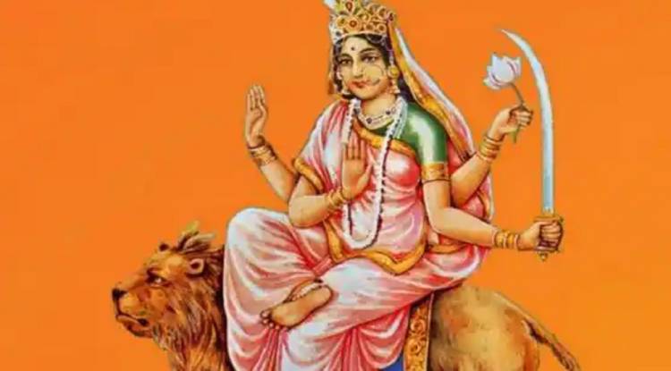 Navratri 2021: नवरात्रि के छठे दिन मां कात्यायनी का पूजन, जाने पूजा विधि, मंत्र