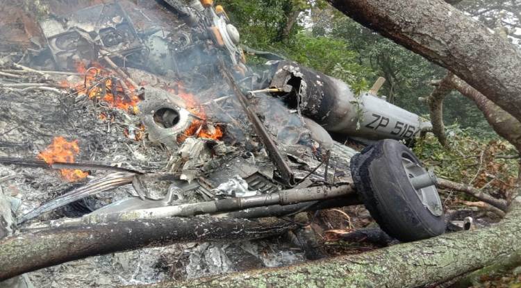 Chief of Defense Staff helicopter crash: बिपिन रावत को ले जा रहा हेलिकॉप्टर क्रैश, पत्नी समेत 14 लोग थे सवार, 4 की मौत