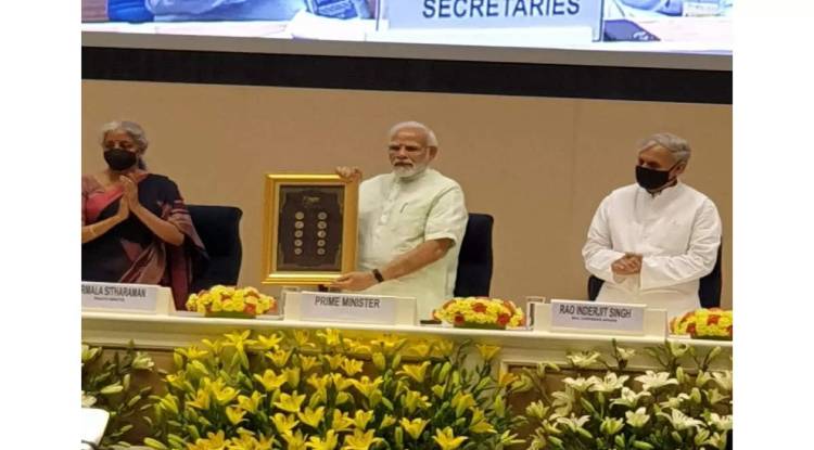 प्रधानमंत्री मोदी ने जारी किए अमृत महोत्सव सीरीज के ख़ास सिक्के