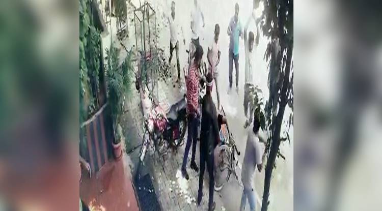 सारनाथ स्थित होटल सिद्धार्थ में बदमाशों ने तोड़फोड़ के साथ किया लूटपाट