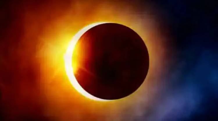 Surya Grahan 2022: इस बार 25 अक्टूबर को सूर्य ग्रहण, 1300 वर्षों बाद बना ग्रहण का दुर्लभ योग, जानें सब कुछ
