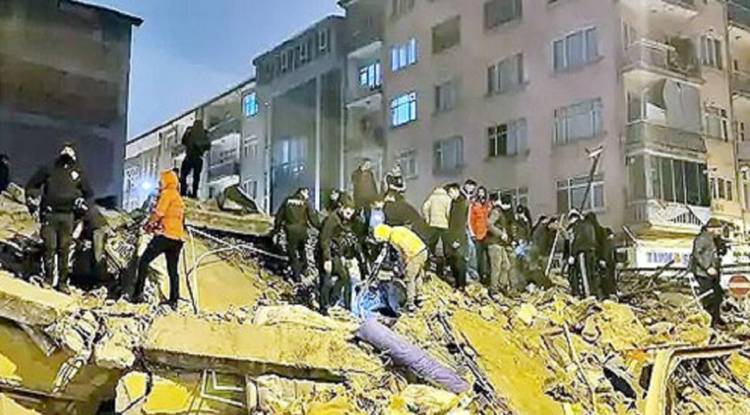Earthquake: तुर्की, सीरिया, लेबनान, इजराइल... में 7.8 तीव्रता के भूकंप ने मचाई तबाही, 521 लोगों की मौत