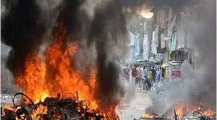 जमशेदपुर में धार्मिक झंडे के अपमान को लेकर BJP नेता अभय सिंह समेत 50 गिरफ्तार