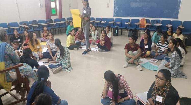 BHU MMV में “फ्लाई” कार्यक्रम का आयोजन, छात्र- छात्राओं के स्किल को लगे पंख