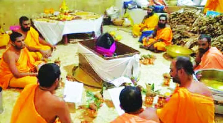 मां अन्नपूर्णा मंदिर के कुंभाभिषेक का महानुष्ठान